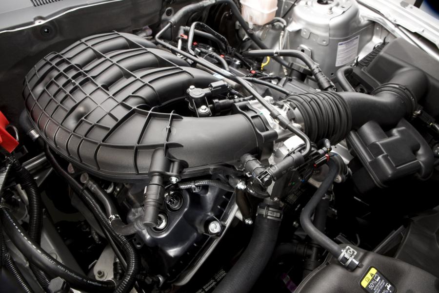  Ford Mustang V6 2011 года  (фото 8 из 93)